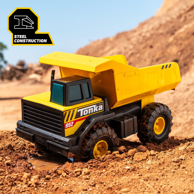 Tonka Mighty Dump Truck