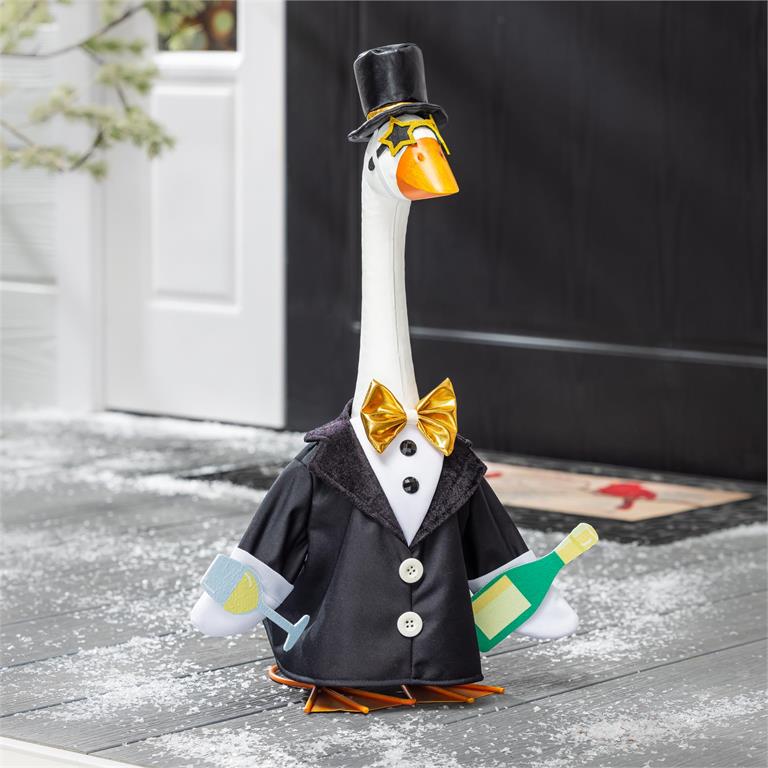 Giddy the Goose Outfit