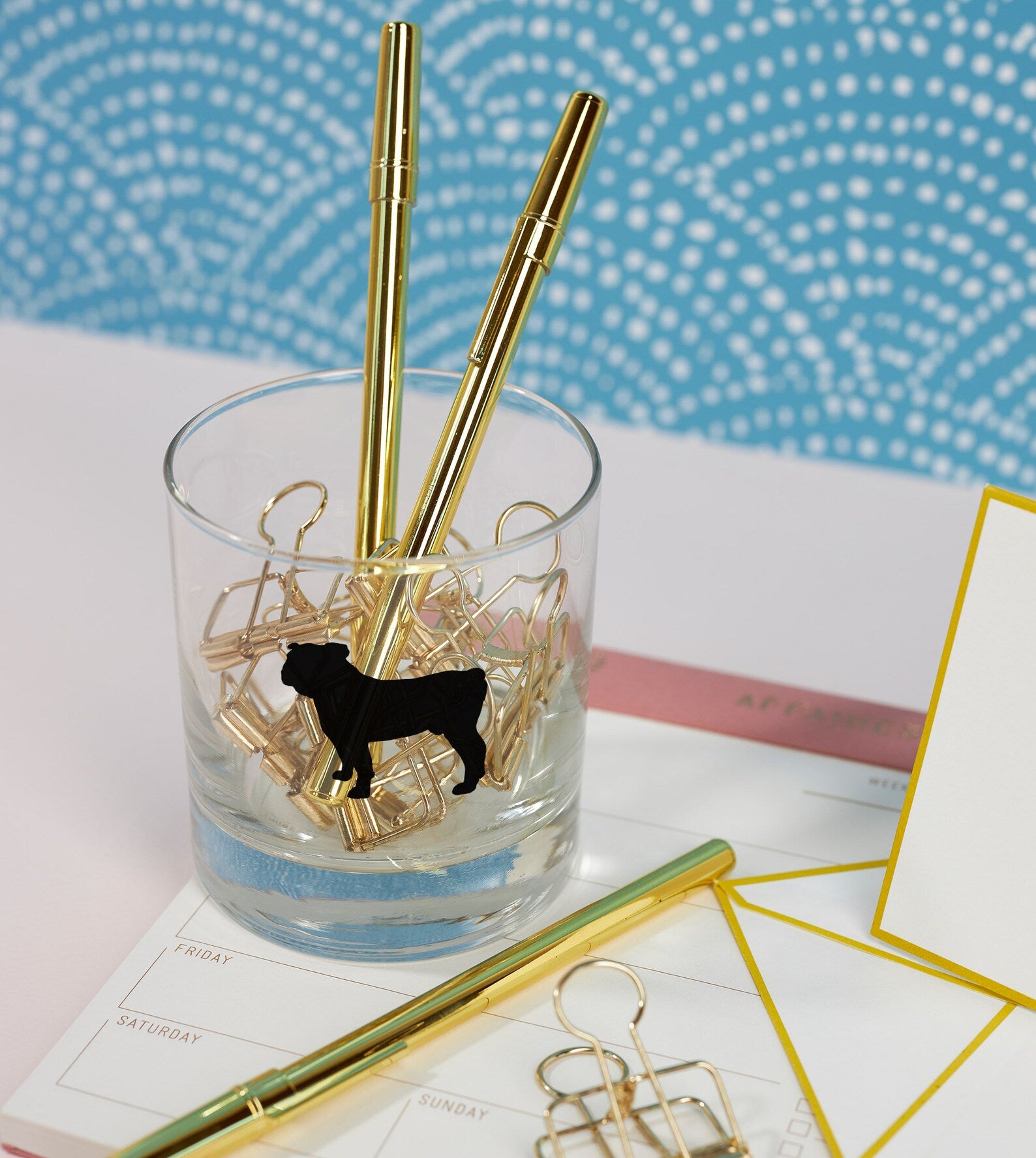 Bulldog Soy Candle in Rocks Glass