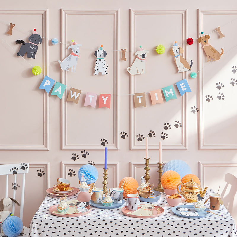 Detail view of Puppy Party Garland Set, felt by Meri Meri
