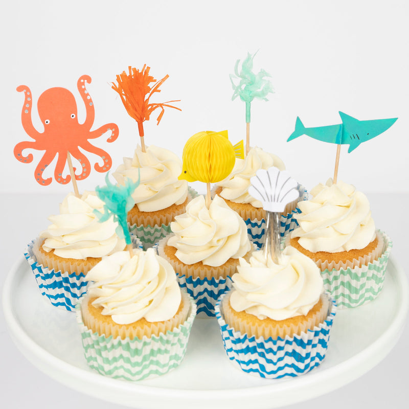 Alternate view of Octopus & Shark Cupcake Kit by Meri Meri